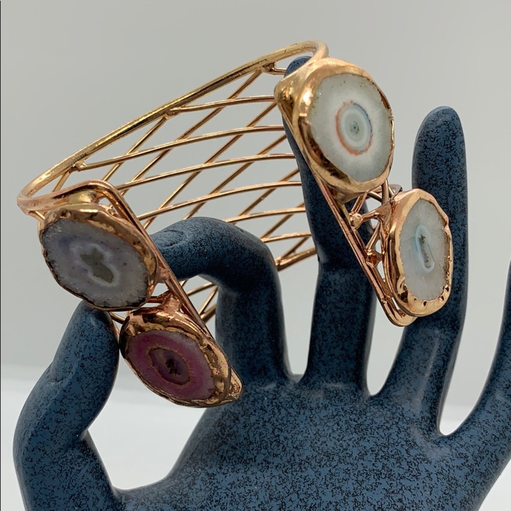 Rose gold cuff bracelet (B-0)